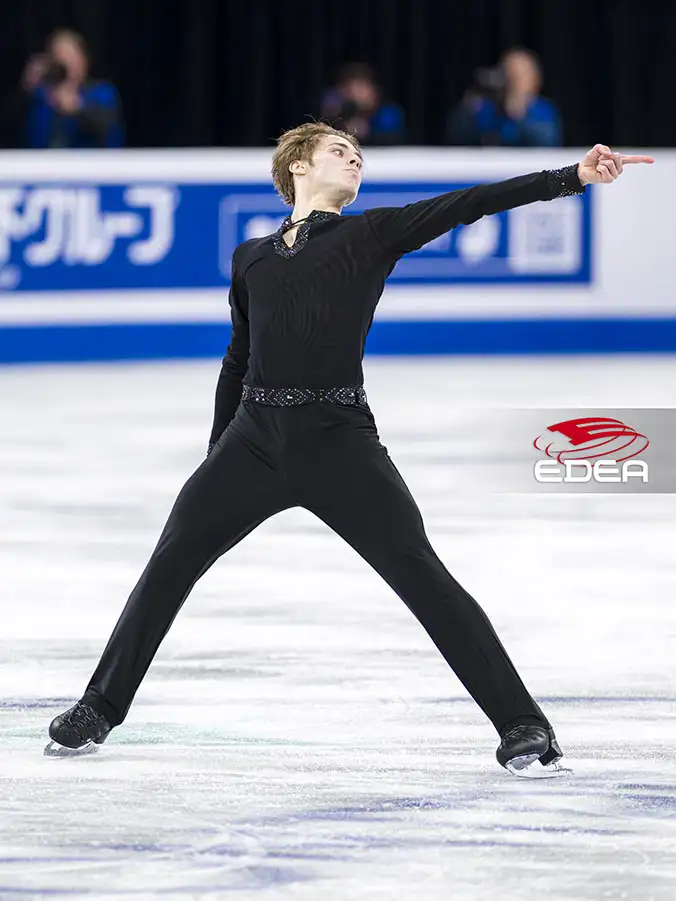 Ice Gallery Skates U.S.